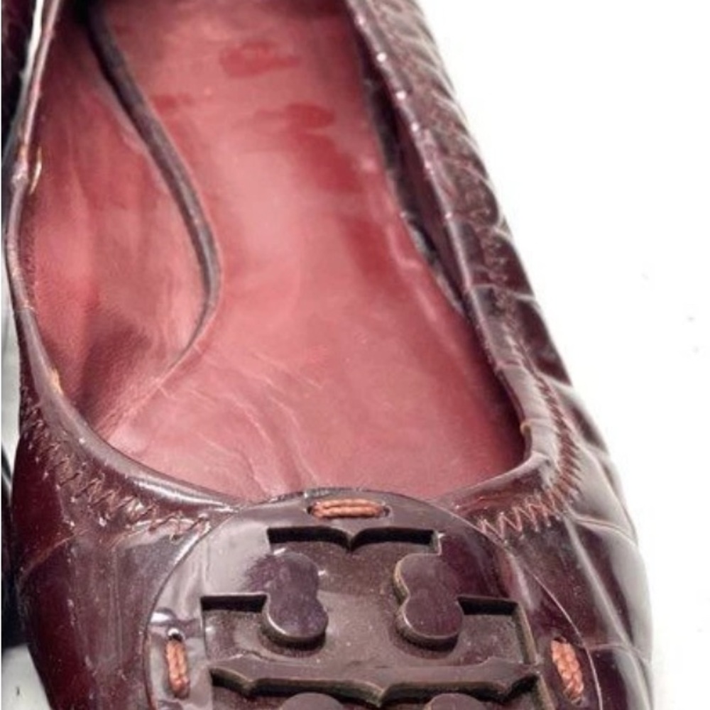 Tory Burch Maroon Ballet Flats with Logo Detail - Picture 6 of 6